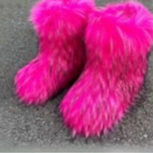 Fuzzy Pink Boots sizes 6.5,7